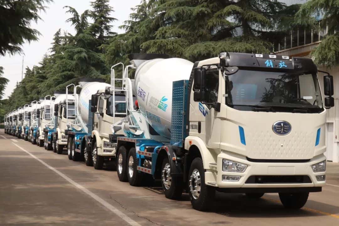 中集車輛新能源攪拌車,硬核助力西南地區重點工程建設 中集車輛新能源攪拌車,硬核助力西南地區重點工程建設